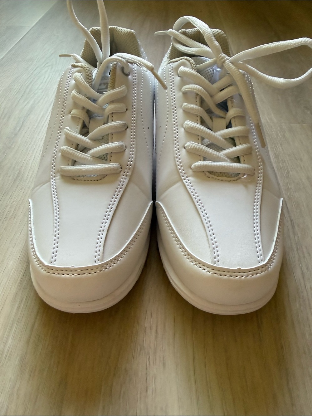 Brunswick mystic women’s bowling shoes size 7.5 - Picture 2 of 6